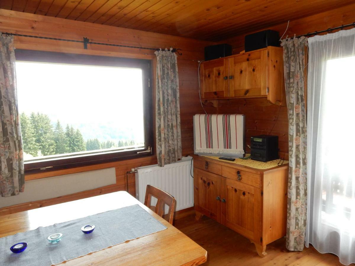 Willa Urlaub Im Blockhaus Diex Zewnętrze zdjęcie